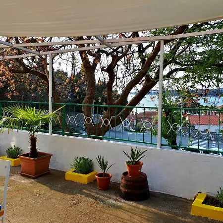 Margerita & *