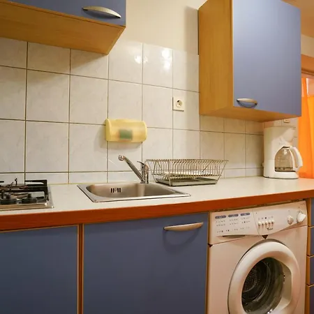 Apartment Margerita & *