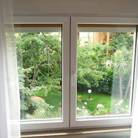 Apartment Margerita & *