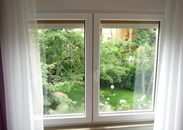 Διαμέρισμα Margerita & *