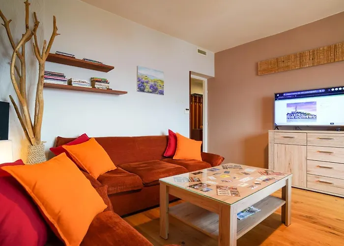 Margerita & 아파트 로비니